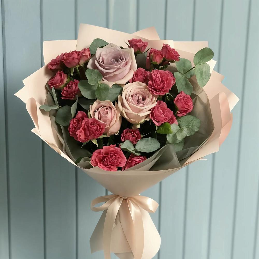 Букет цветов из: Гвоздики и Розы в Краснознаменске Московской области