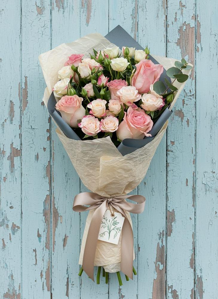 Букет цветов из: Розы в Краснознаменске Московской области