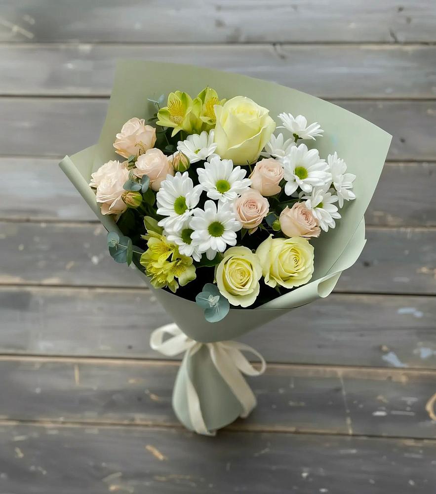 Букет цветов из: Альстромерии, Розы и Хризантемы в Краснознаменске Московской области