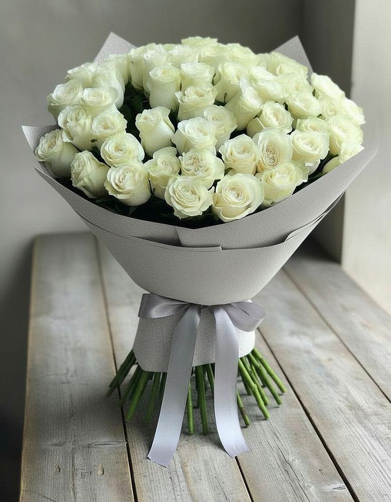 Букет 35 Белых роз в Краснознаменске Московской области