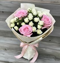 Букет цветов из:  Розы в Краснознаменске Московской области