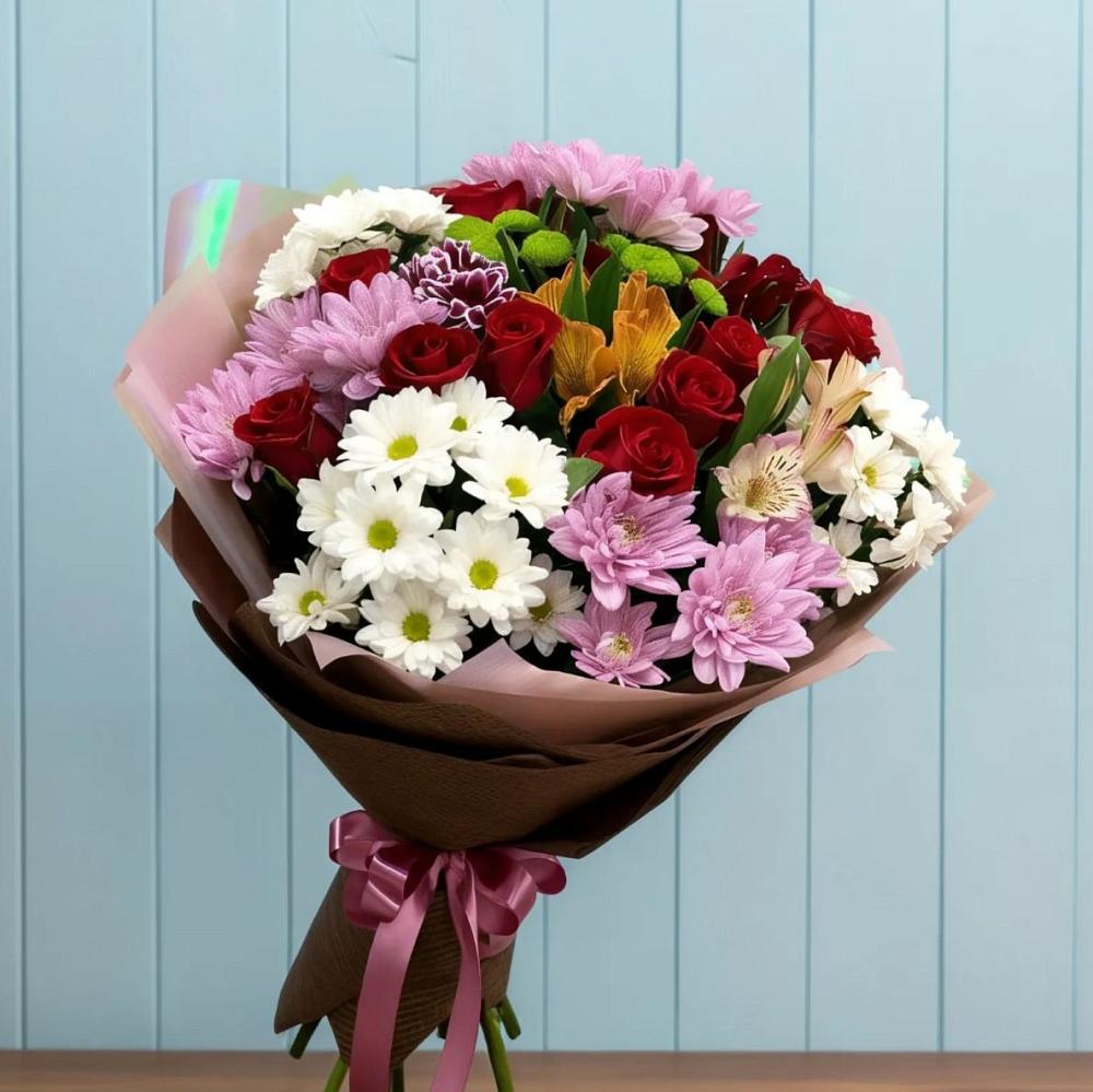 Букет цветов из: Розы, Хризантемы и Альстромерии в Краснознаменске Московской области