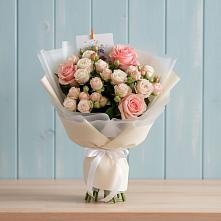 Букет цветов из:  Розы #REPLACE_PRED# Краснознаменске Московской области